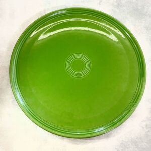 Home FIesta Pizza Tray Shamrock
